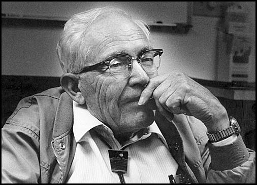 Photo of Clyde Tombaugh later in life